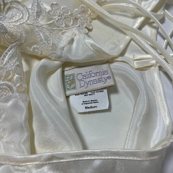 Vintage Bridal Floral Slip Dress Robe Set Ivory White Medium Peignoir Lace Satin - Picture 6 of 15